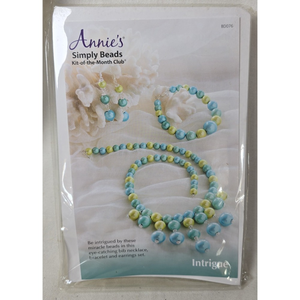 Annie's‎ Simply Beads Kit Of The Month "Intrigue" BD076 Necklace